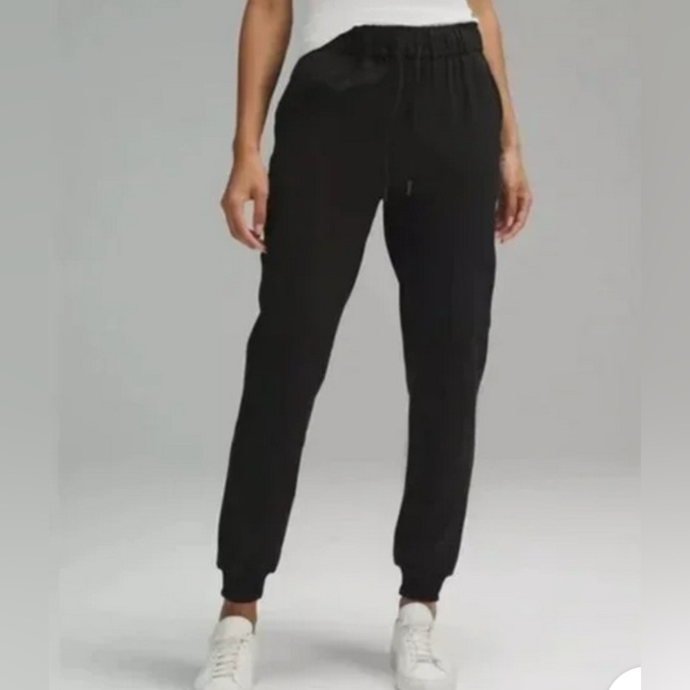 Lululemon Stretch High Rise Jogger *Full Length